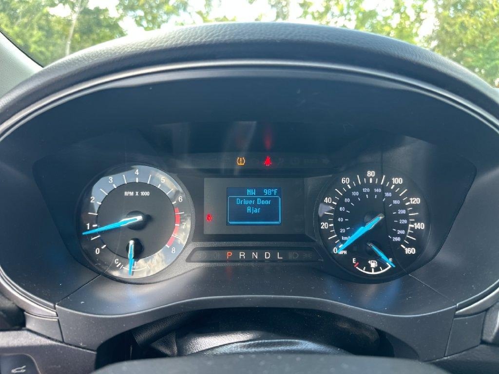 Used 2018 Ford Fusion S FWD image 12