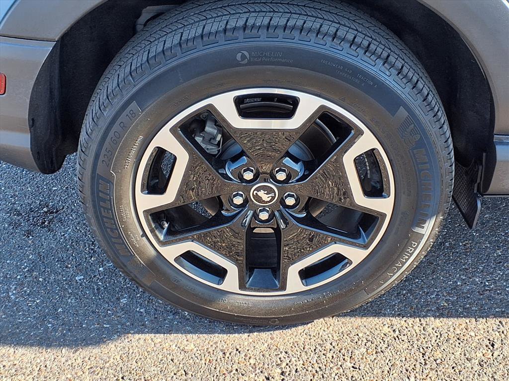 Used 2023 Ford Bronco Sport Outer Banks w/ Tech Package image 9