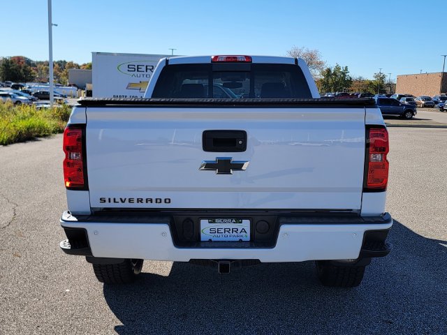 Used 2017 Chevrolet Silverado 1500 LT w/ Redline Edition AWD/4WD image 7
