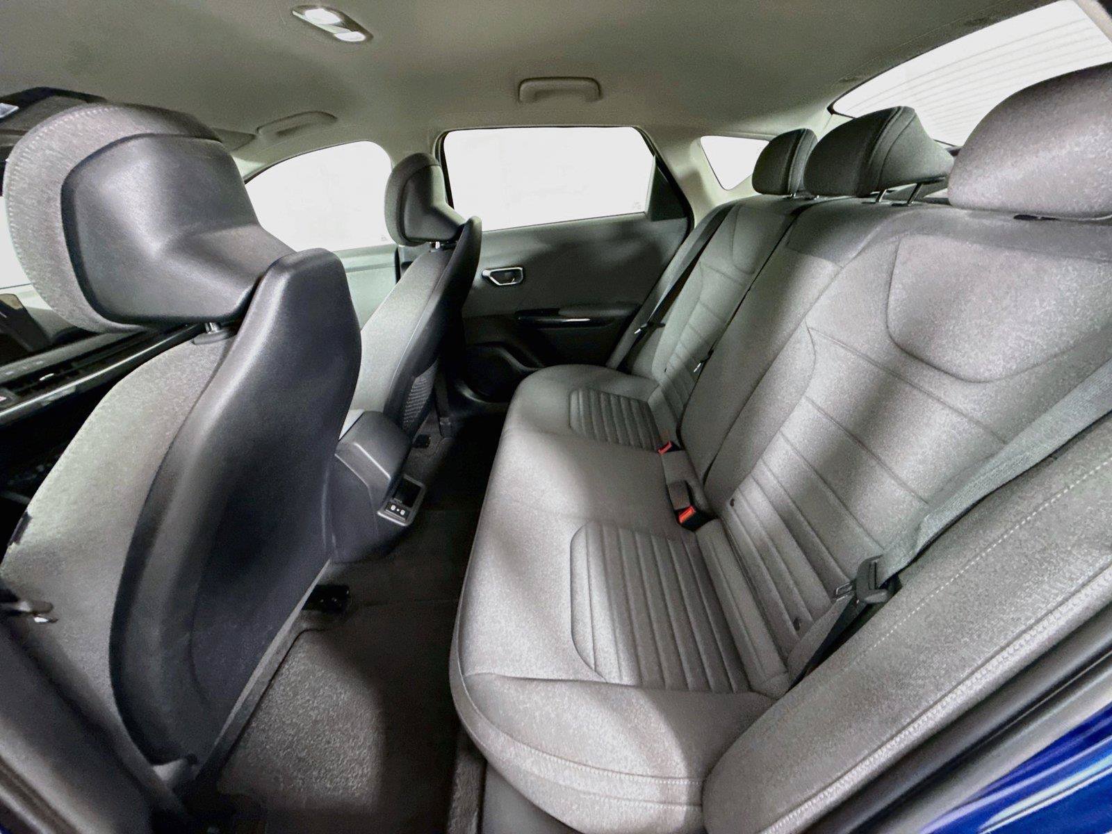 Used 2025 Kia K4 EX FWD image 29