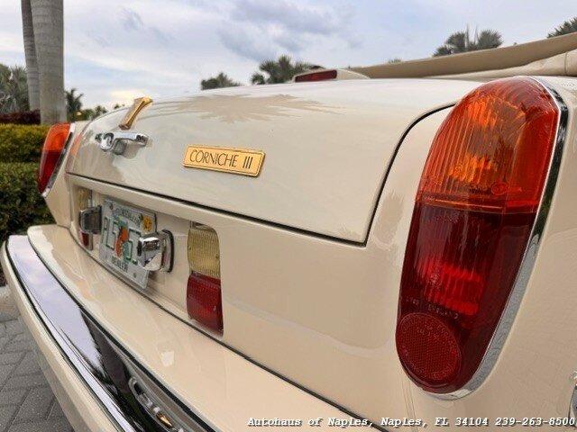 Used 1990 Rolls-Royce Corniche III RWD image 17