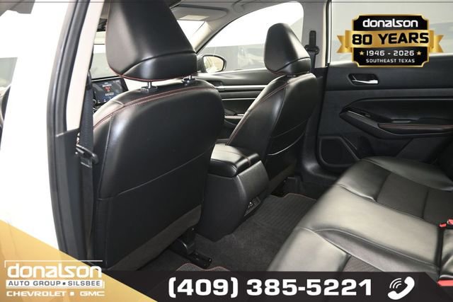 Used 2024 Nissan Altima 2.5 SR AWD/4WD image 10