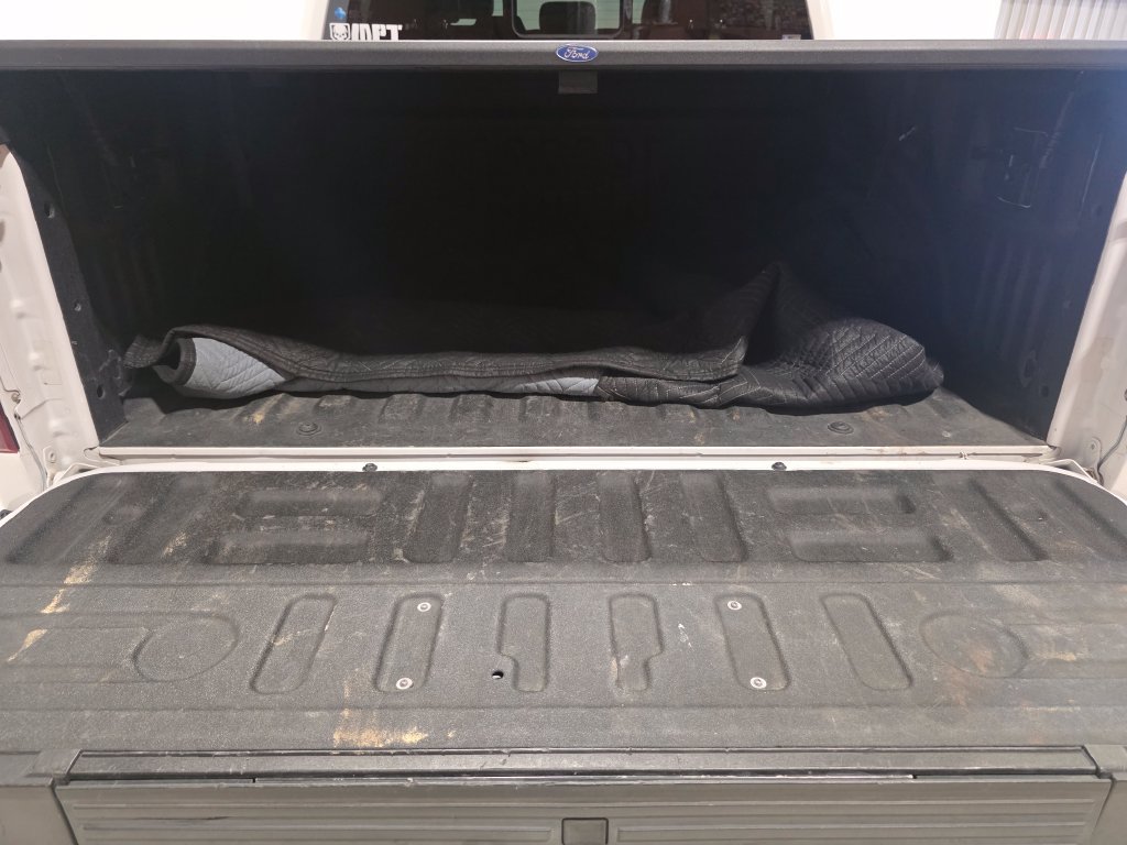 Used 2017 Ford F150 Raptor w/ Equipment Group 802A Luxury AWD/4WD image 10