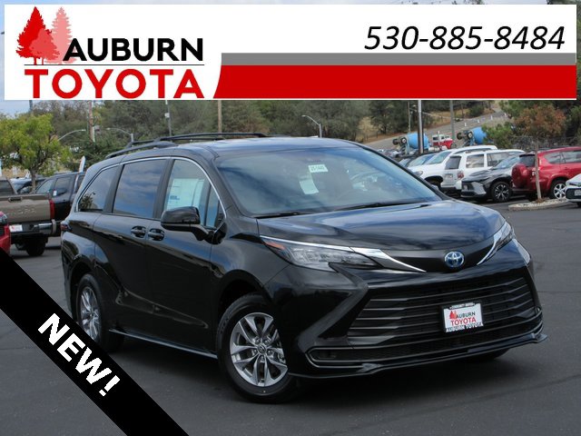 New 2025 Toyota Sienna LE