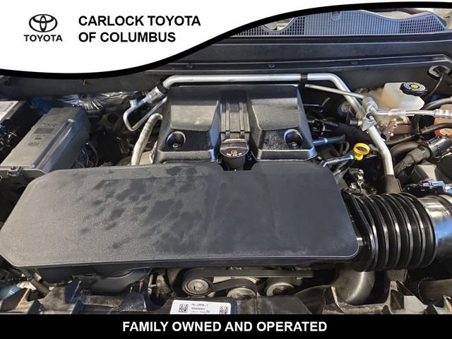 Used 2024 Chevrolet Colorado Z71 w/ Z71 Convenience Package 2 AWD/4WD image 21