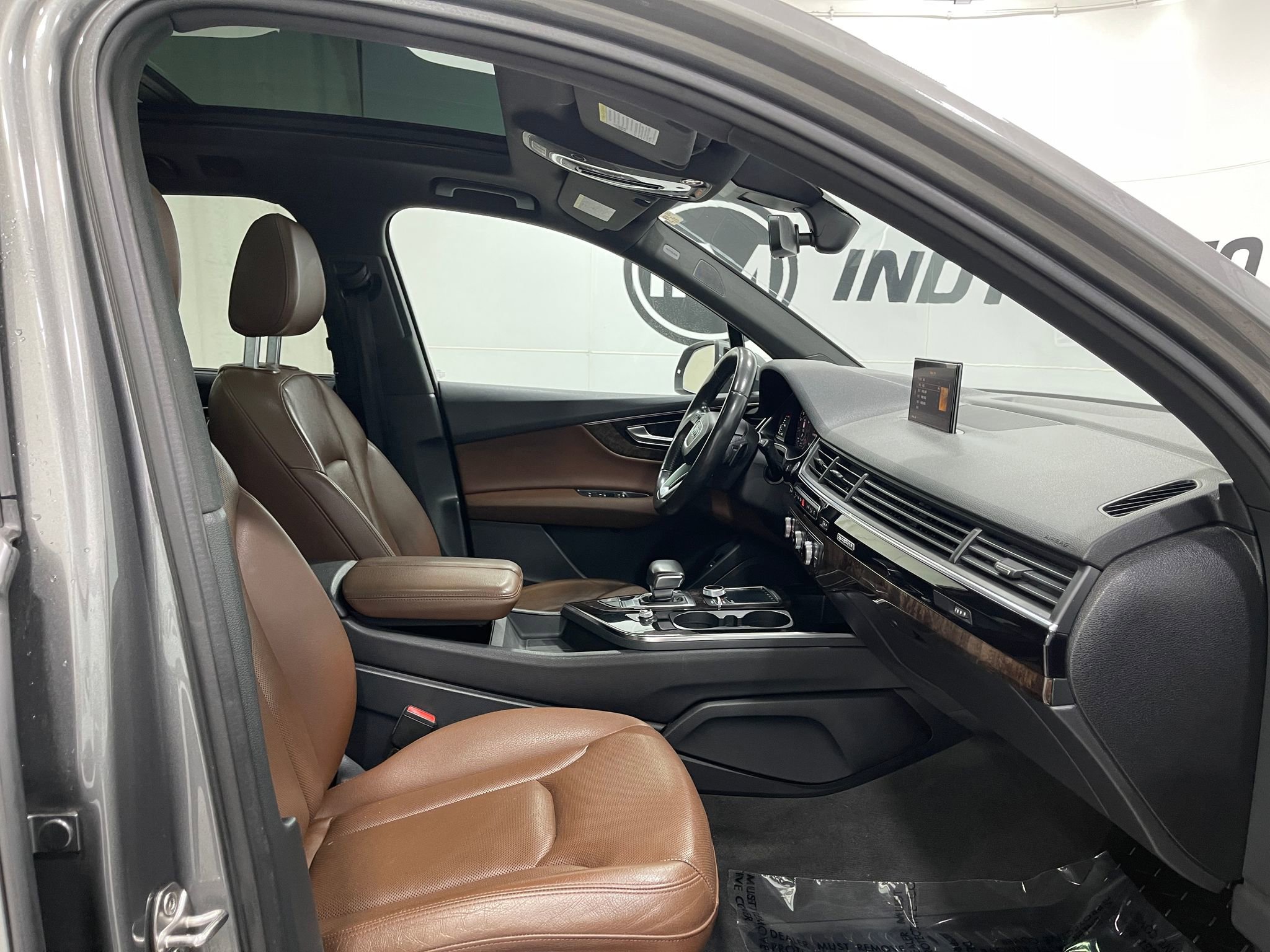 Used 2018 Audi Q7 3.0T Premium Plus w/ Premium Plus Package image 34