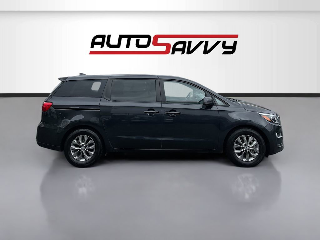 Used 2020 Kia Sedona LX image 8