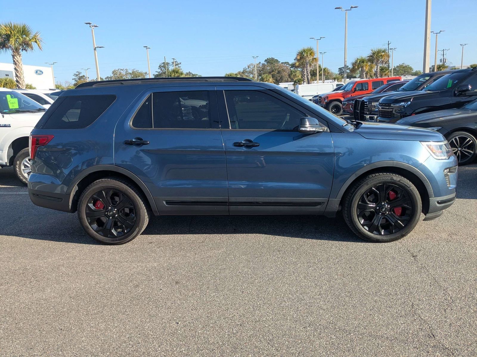 Used 2019 Ford Explorer Sport w/ Equipment Group 401A image 3