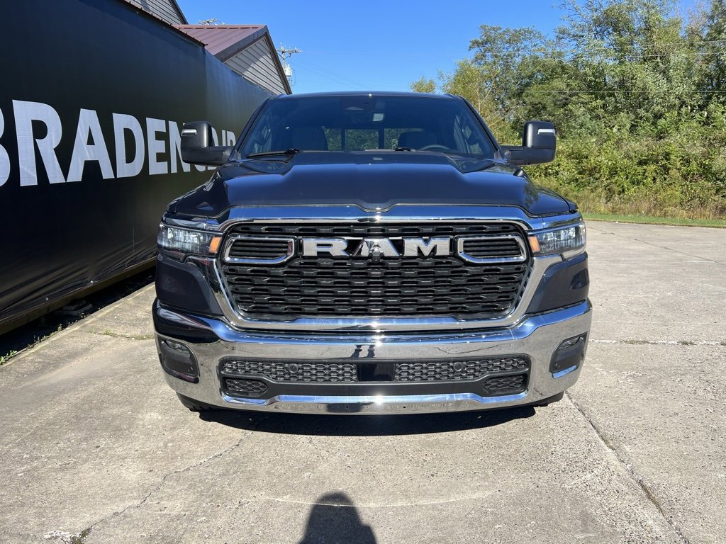 New 2026 RAM 1500 4x4 Crew Cab image 2
