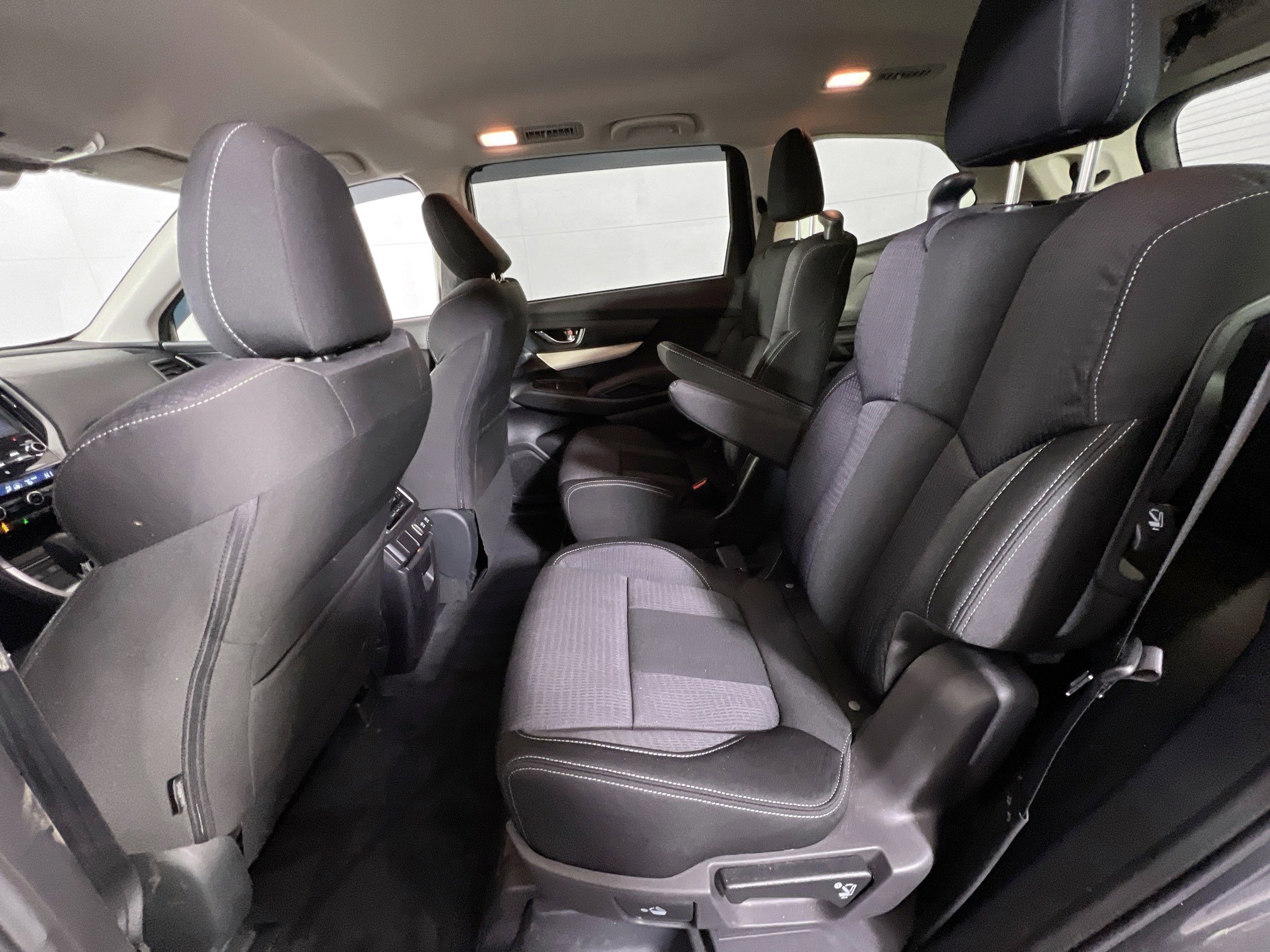 Used 2022 Subaru Ascent Premium w/ Convenience Package image 23