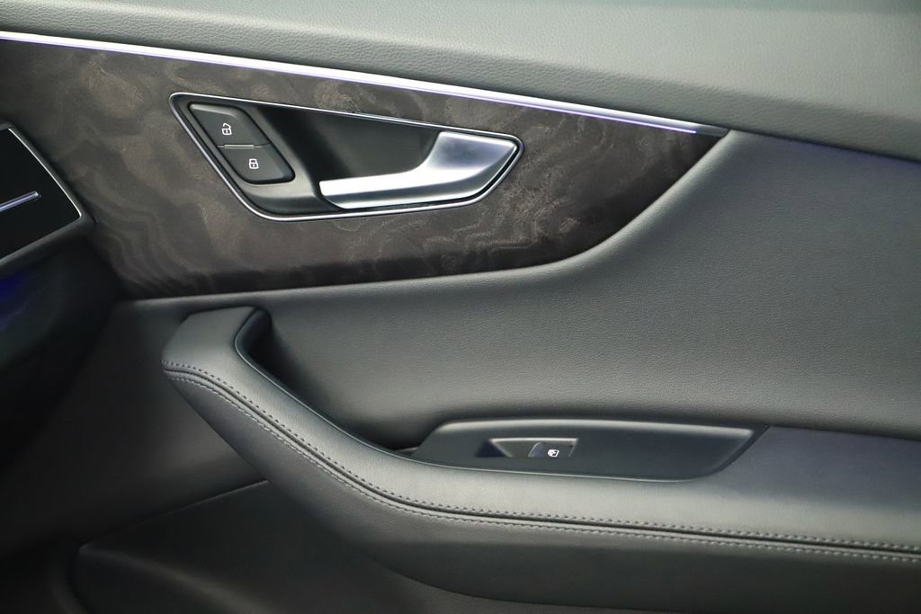 Certified 2023 Audi Q7 3.0T Prestige w/ Prestige Package AWD/4WD image 30