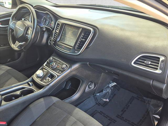 Used 2016 Chrysler 200 Limited w/ Anniversary Edition FWD image 21