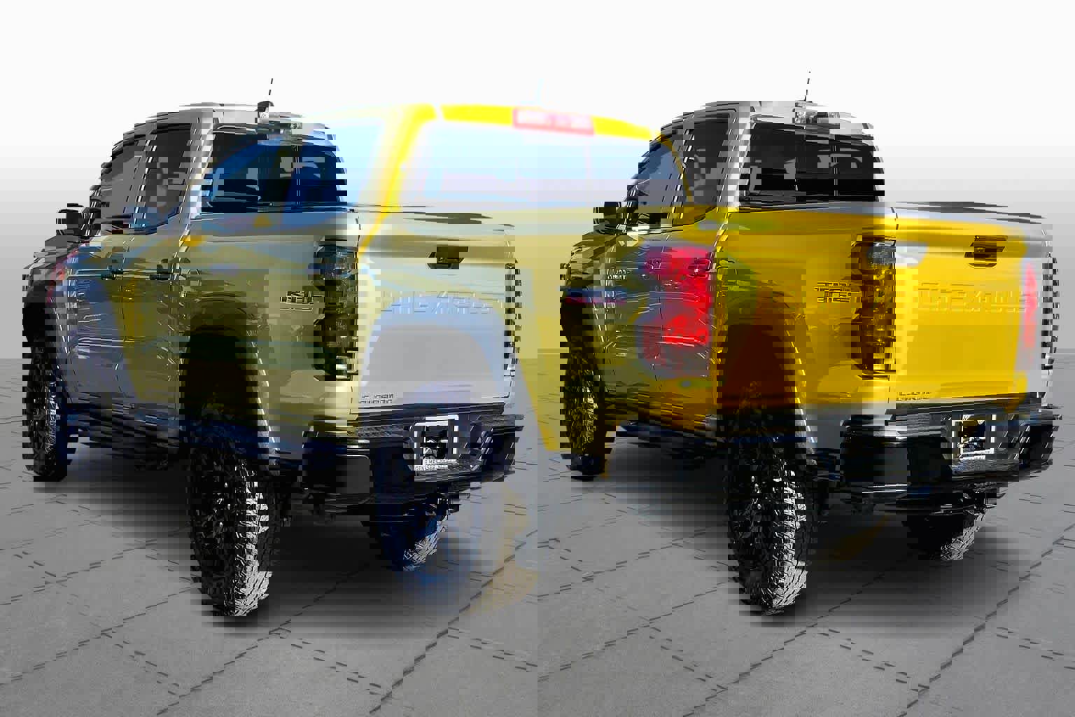 Certified 2023 Chevrolet Colorado Trail Boss w/ Advanced Trailering Package image 11