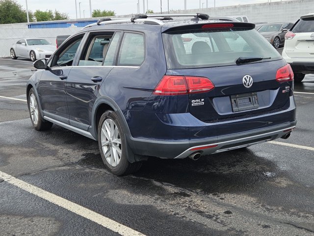 Used 2017 Volkswagen Golf Alltrack SE AWD/4WD image 6