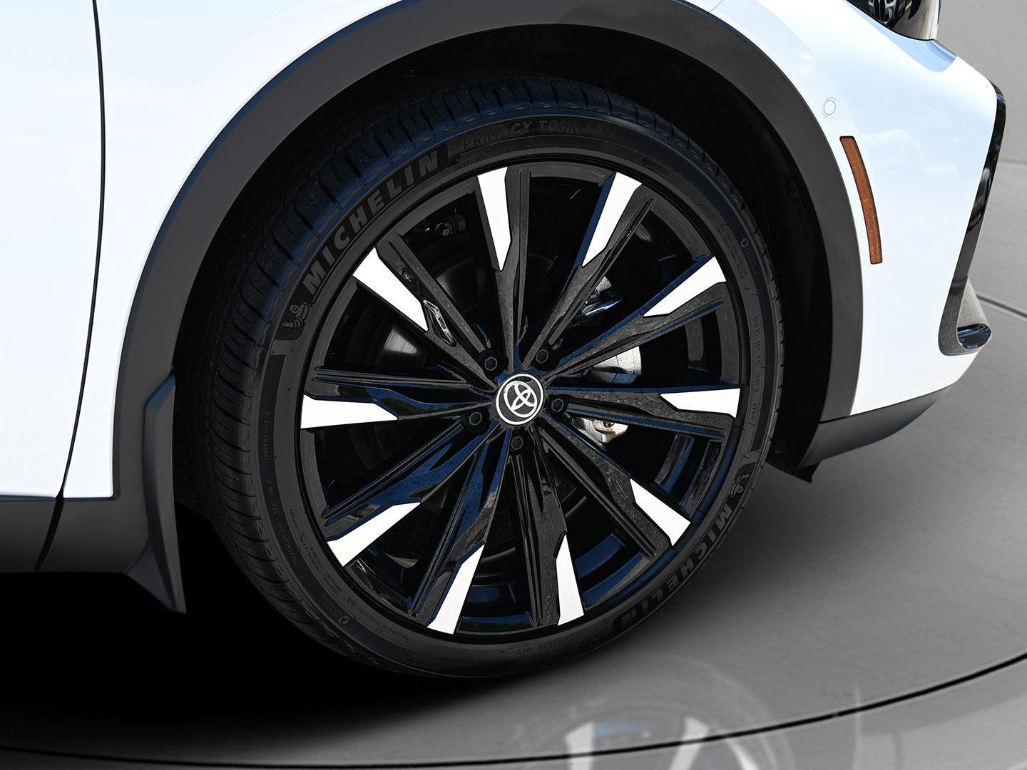 Used 2025 Toyota Crown Platinum image 19