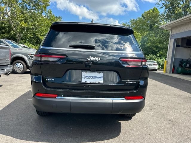 Used 2024 Jeep Grand Cherokee L Laredo AWD/4WD image 14