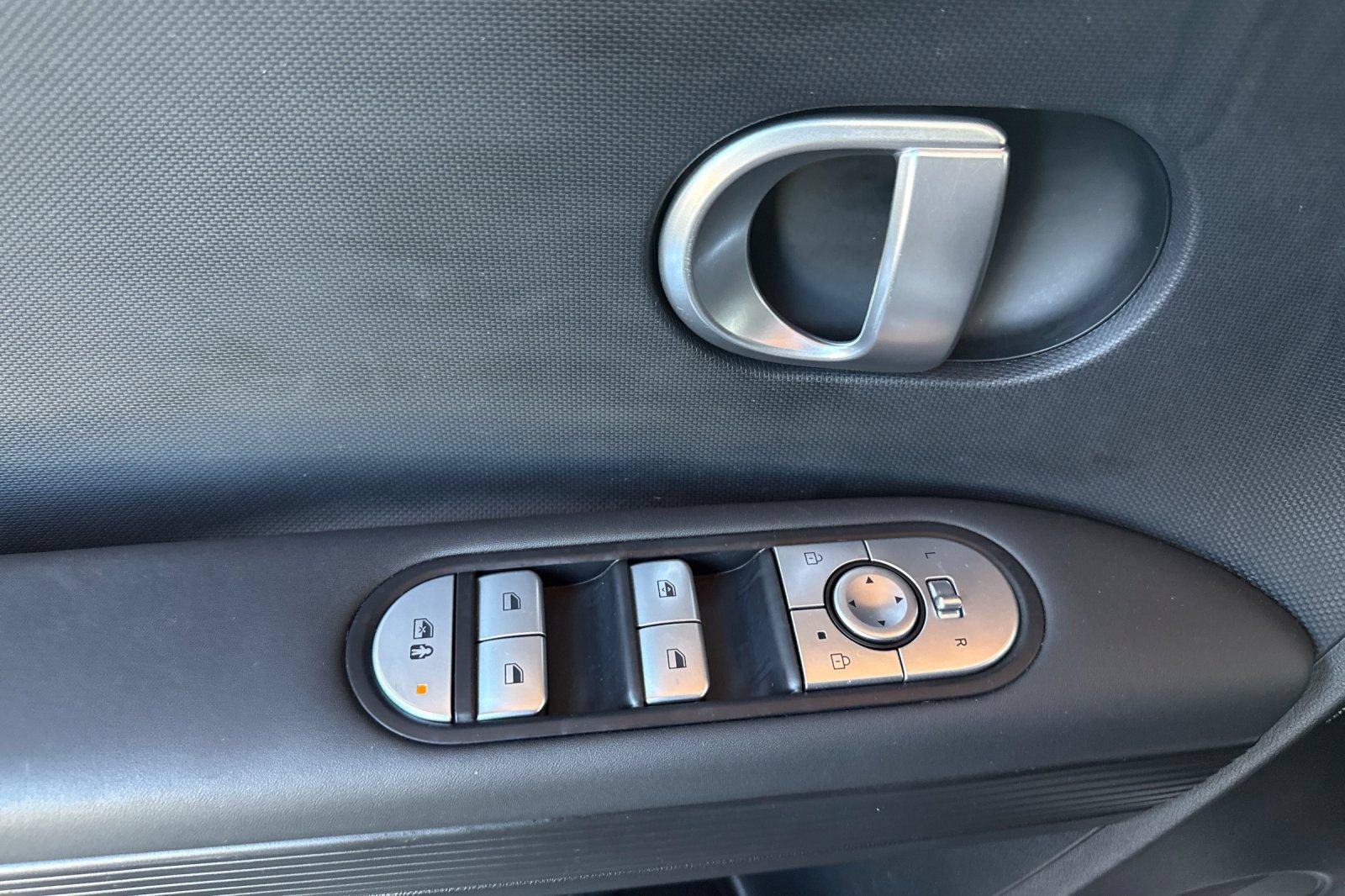 Certified 2024 Hyundai Ioniq 5 SE AWD/4WD image 12
