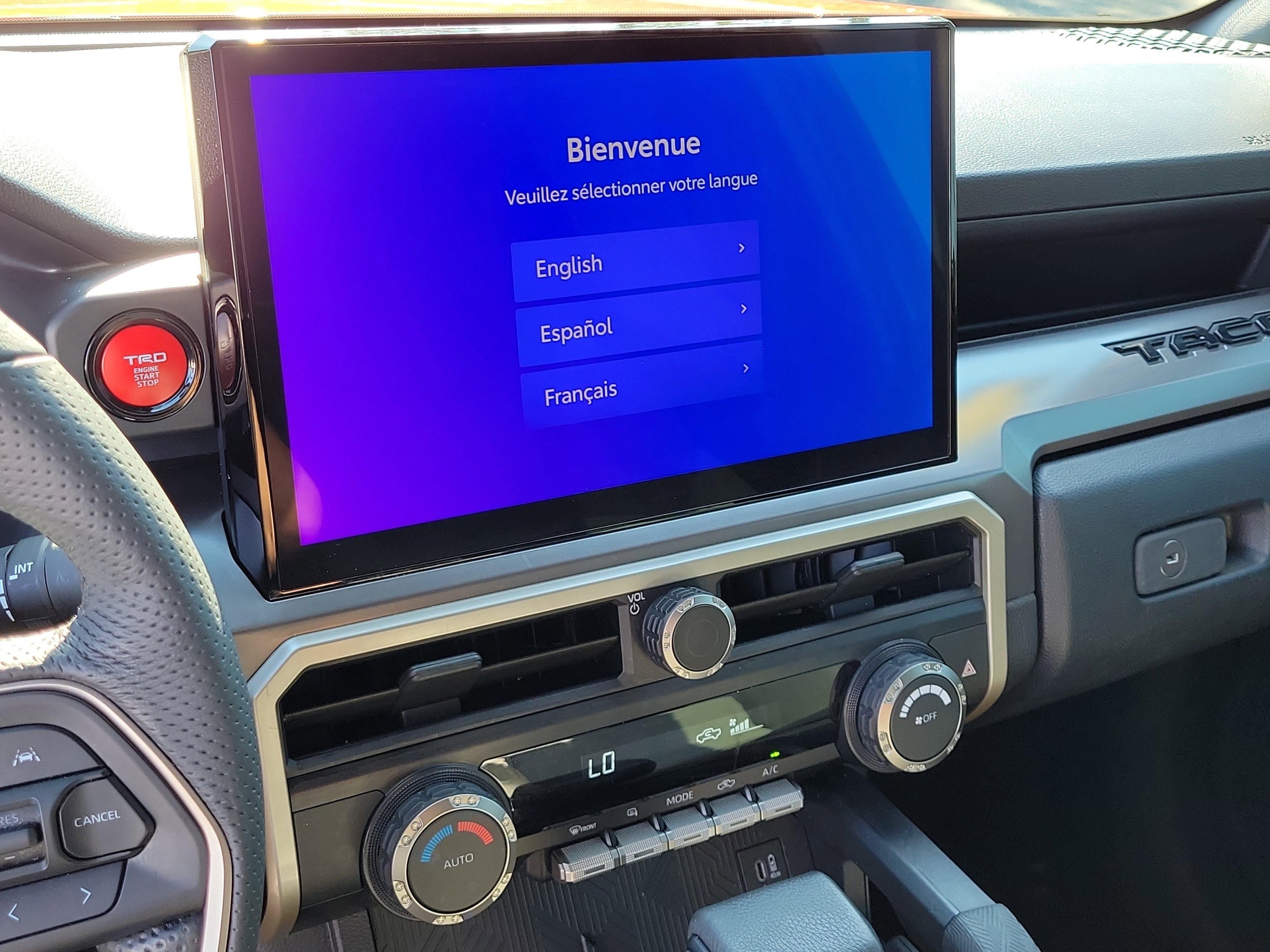 Used 2024 Toyota Tacoma TRD Off-Road image 29