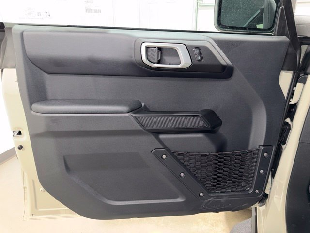 New 2026 Ford Bronco Badlands w/ Sasquatch Package AWD/4WD image 10