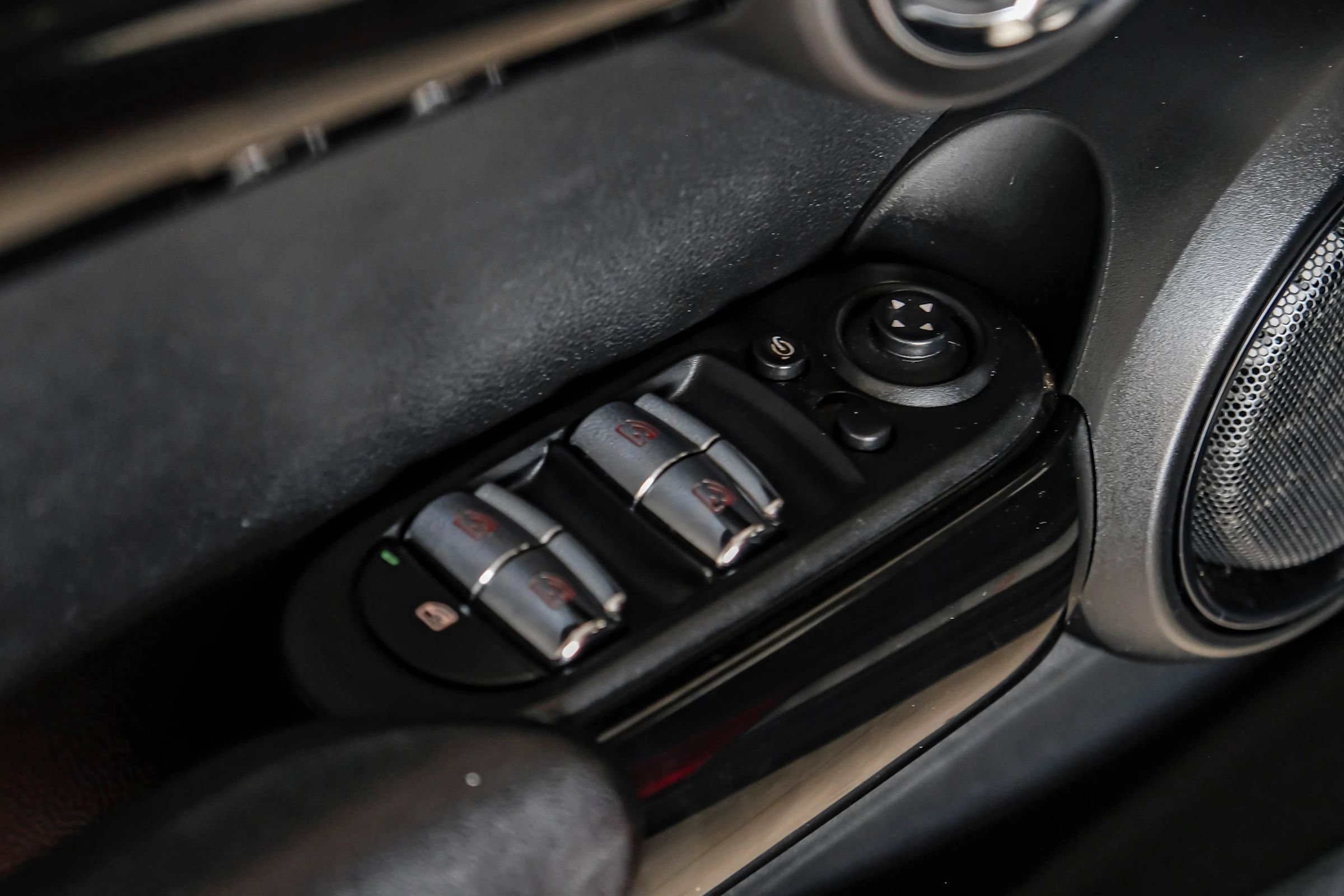 Used 2019 MINI Cooper S w/ Premium Package FWD image 48