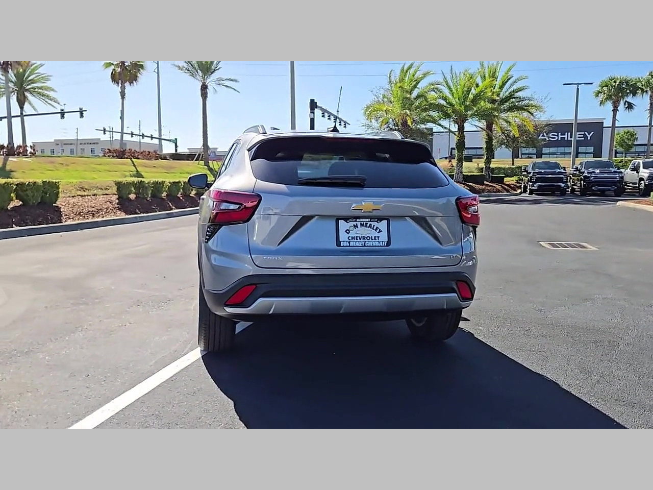 New 2026 Chevrolet Trax LT w/ Driver Confidence Package FWD image 19