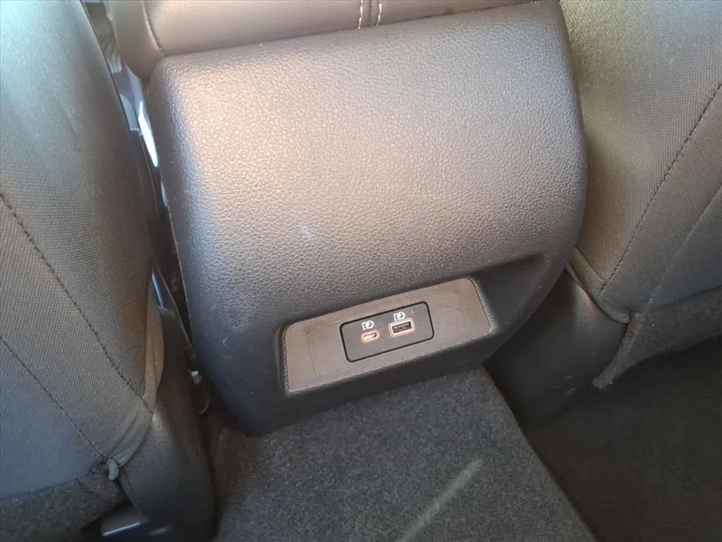 Used 2024 Nissan Altima 2.5 SV image 33