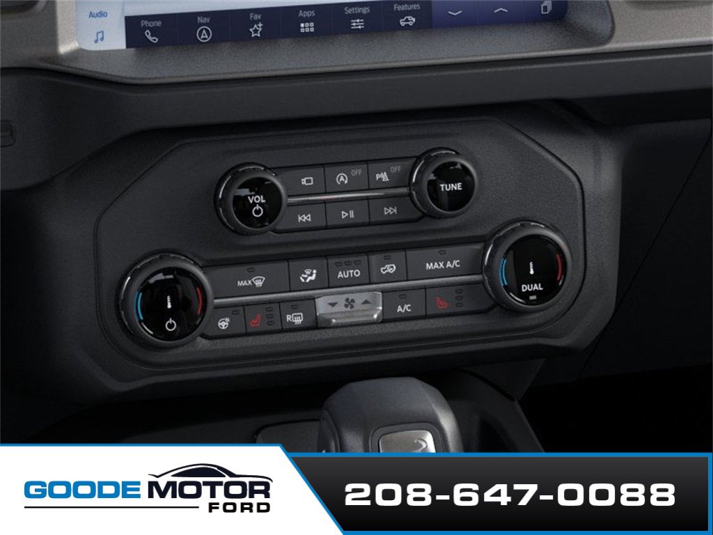 New 2025 Ford Bronco Outer Banks image 16