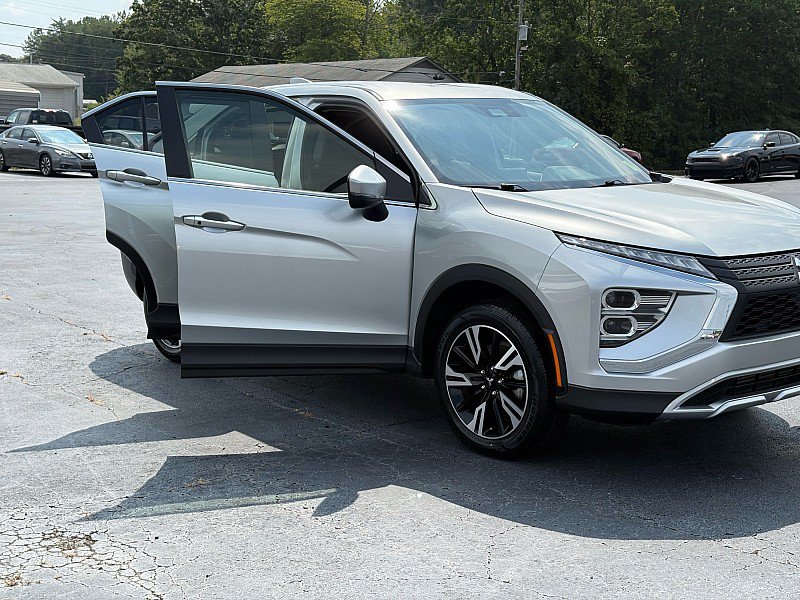 Used 2025 Mitsubishi Eclipse Cross SEL AWD/4WD image 5