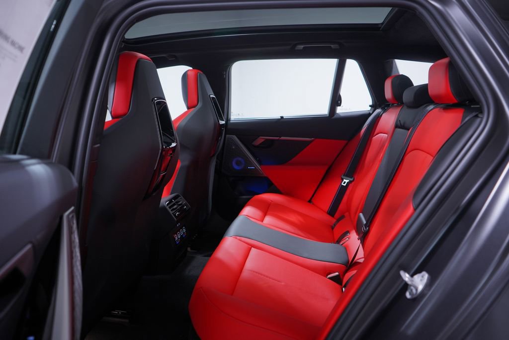 New 2026 BMW M5 Touring image 10