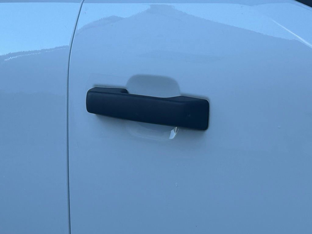 Certified 2023 Ford F550 2WD SuperCab Super Duty w/ XL Chrome Package image 19