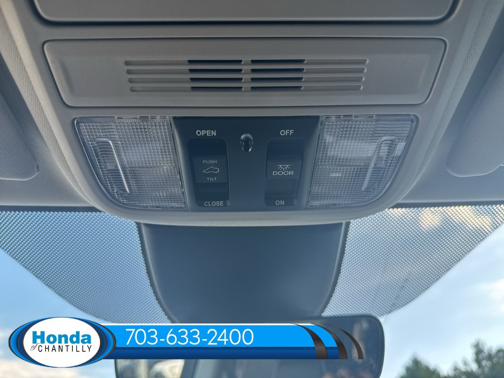 New 2027 Honda Odyssey Touring image 19