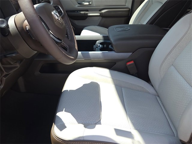 Used 2025 RAM 1500 Laramie w/ Laramie Southwest Edition image 17