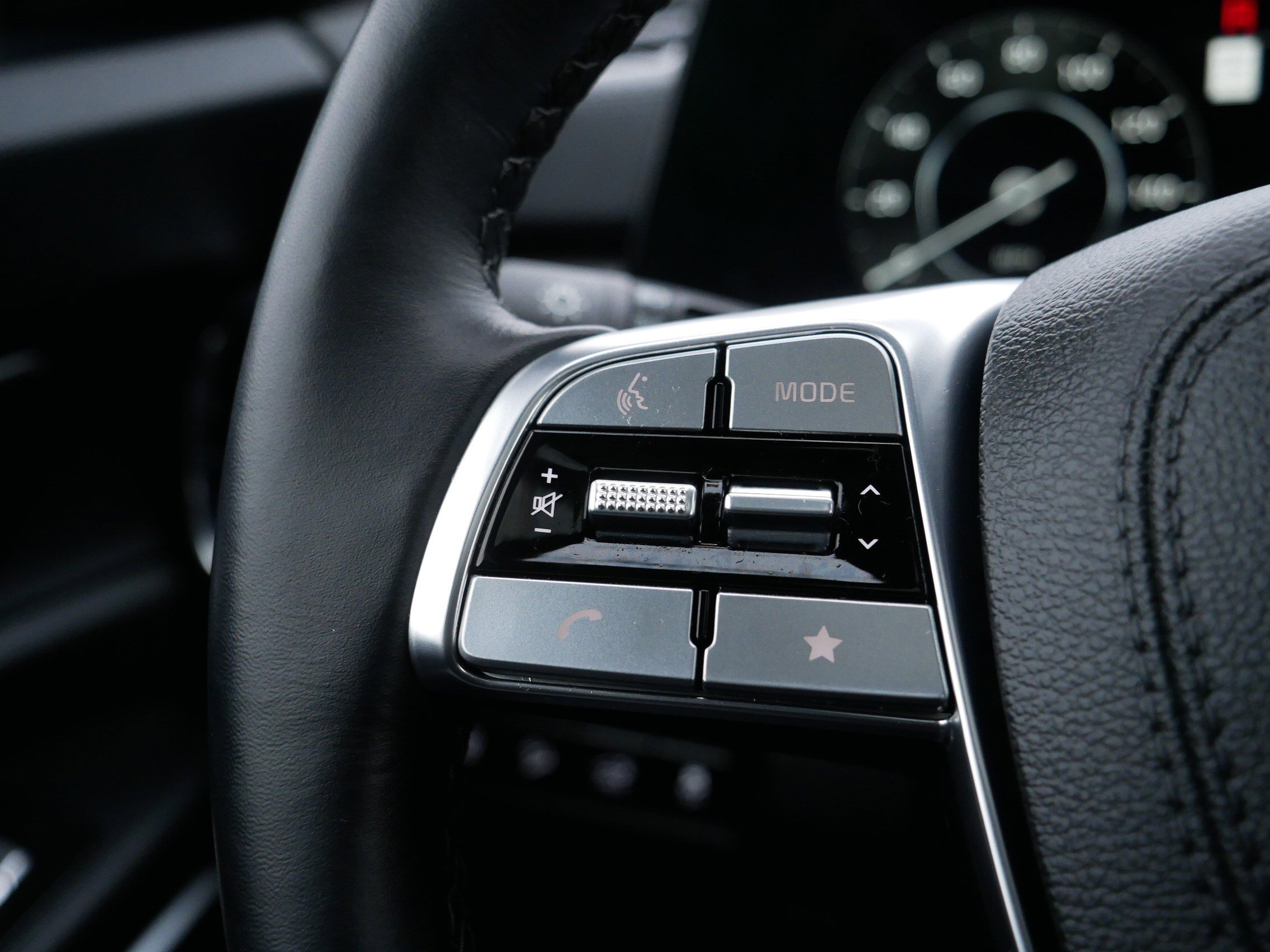 Certified 2025 Kia Telluride SX Prestige X-Pro image 28