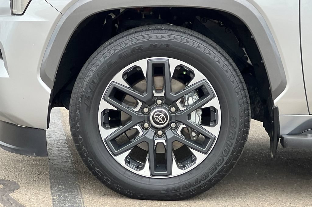 Certified 2023 Toyota Sequoia Limited AWD/4WD image 28
