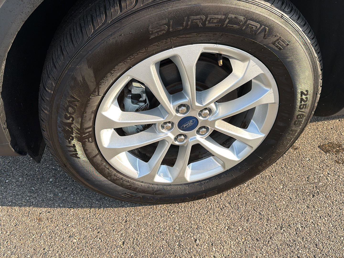 Used 2020 Ford Escape SE AWD/4WD image 10