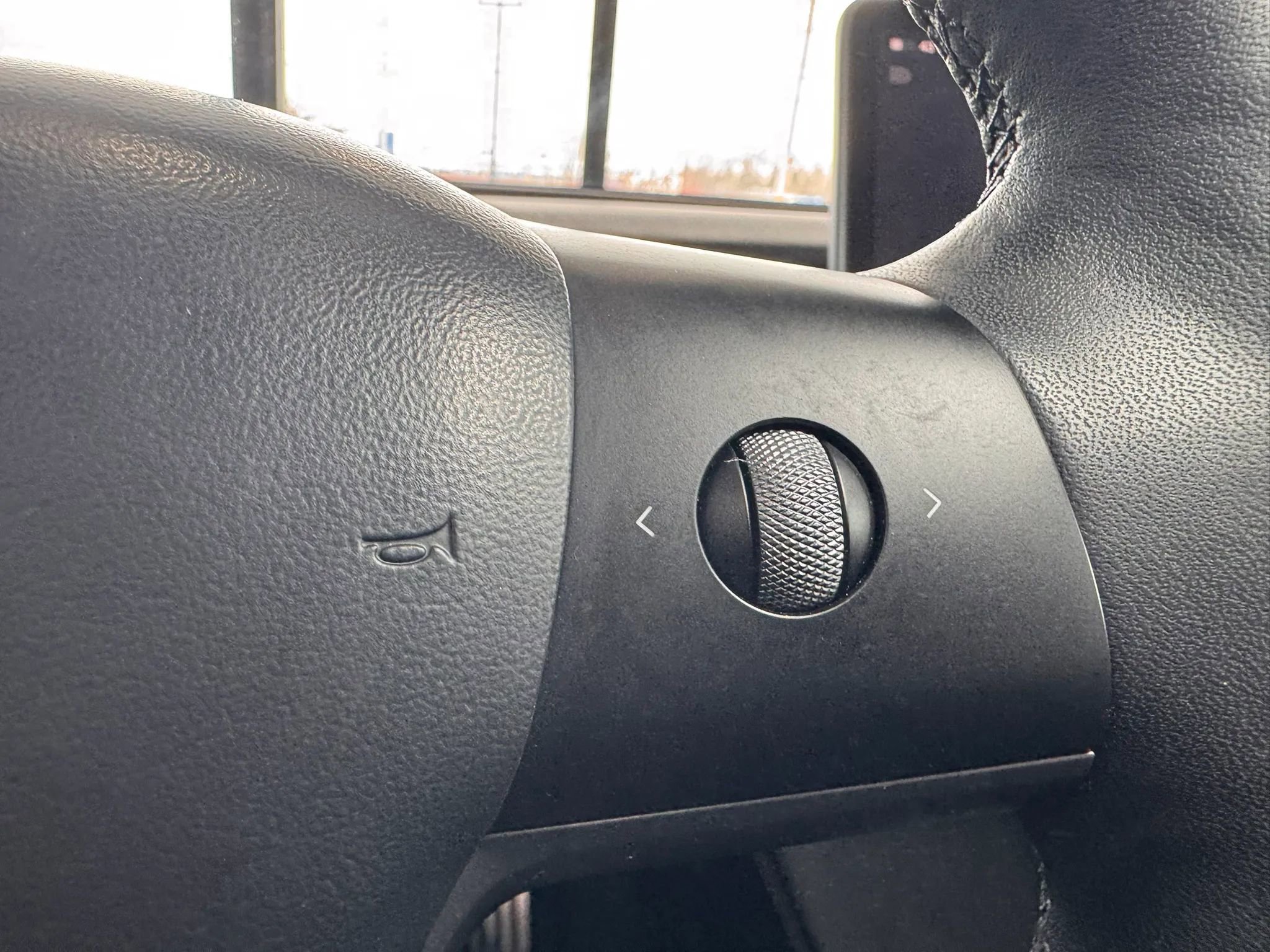 Used 2022 Tesla Model Y Performance image 27