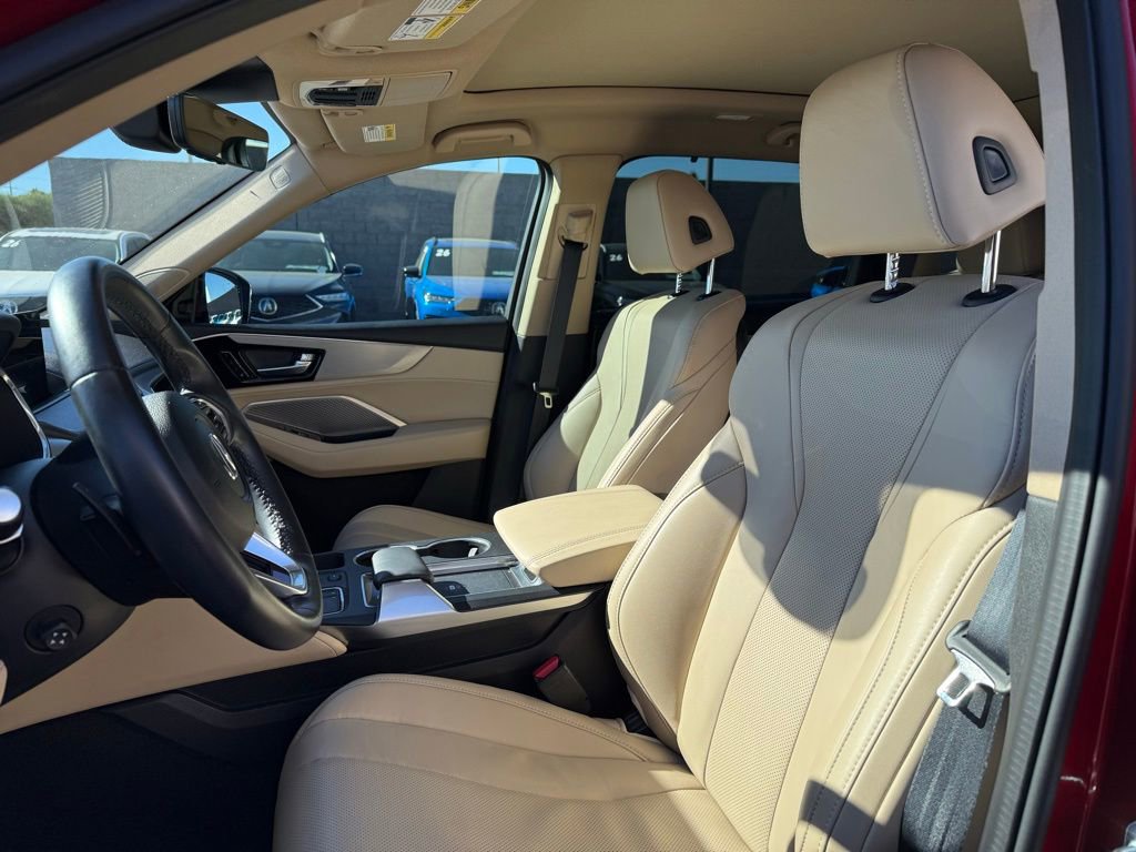 Used 2023 Acura MDX FWD w/ Technology Package image 12
