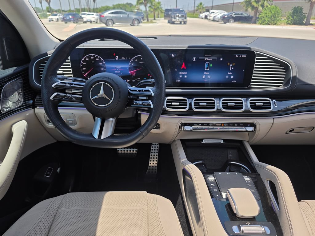Certified 2024 Mercedes-Benz GLS 580 4MATIC image 15