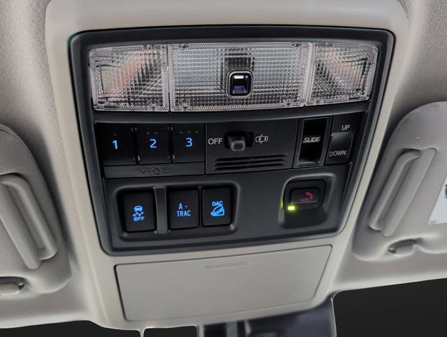 Used 2023 Toyota 4Runner SR5 Premium image 25