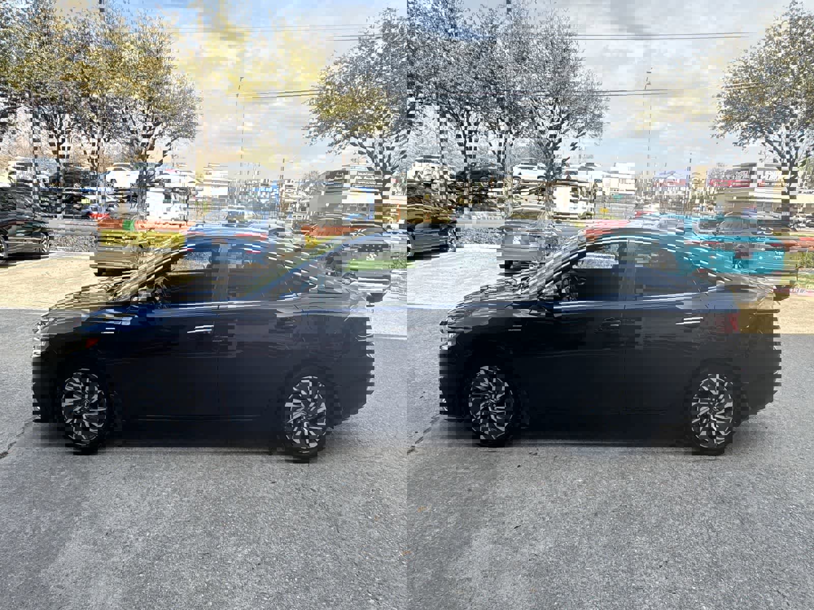 Used 2020 Honda Insight Touring image 11