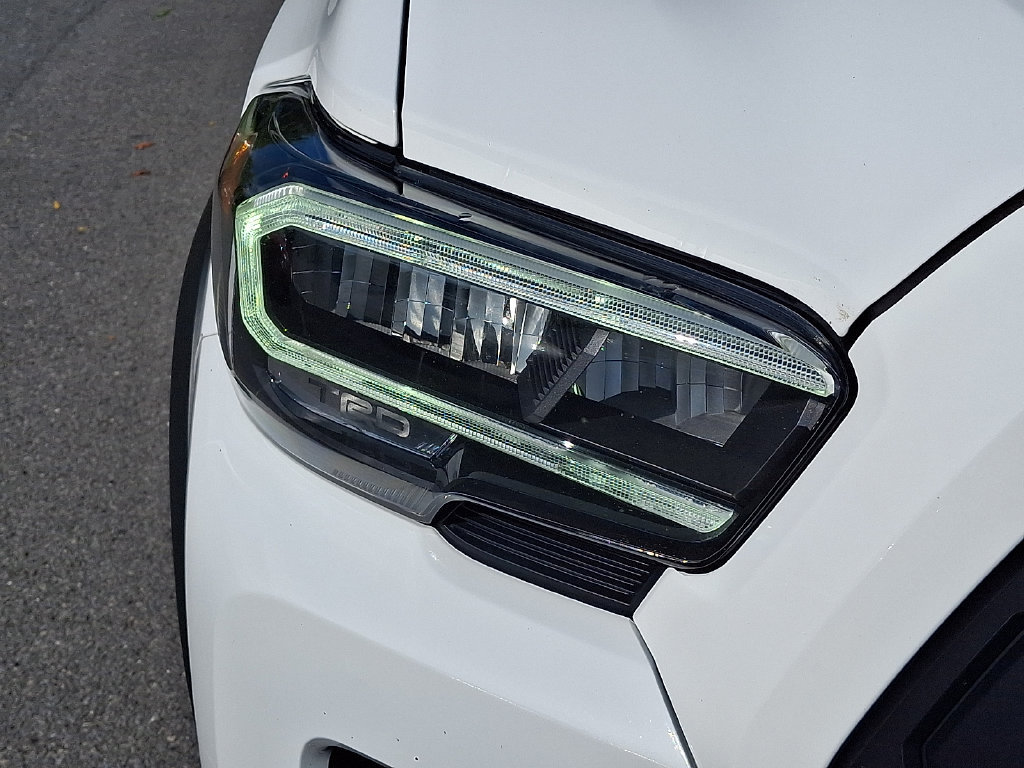 Used 2020 Toyota Tacoma TRD Pro AWD/4WD image 12