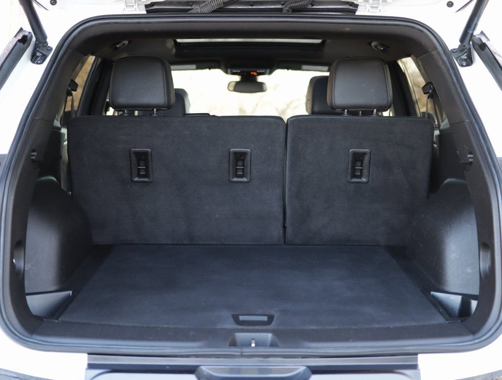 Used 2022 Chevrolet Blazer Premier w/ Enhanced Convenience Package AWD/4WD image 31