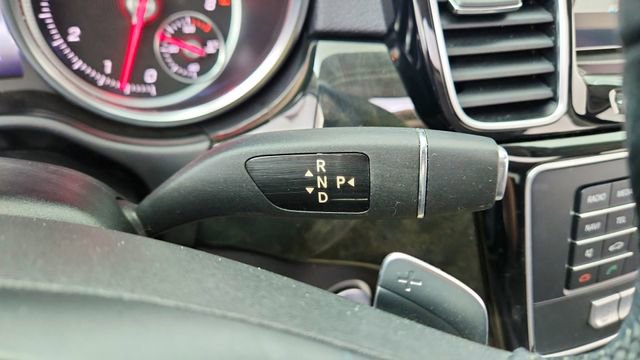 Used 2017 Mercedes-Benz GLS 450 4MATIC image 46