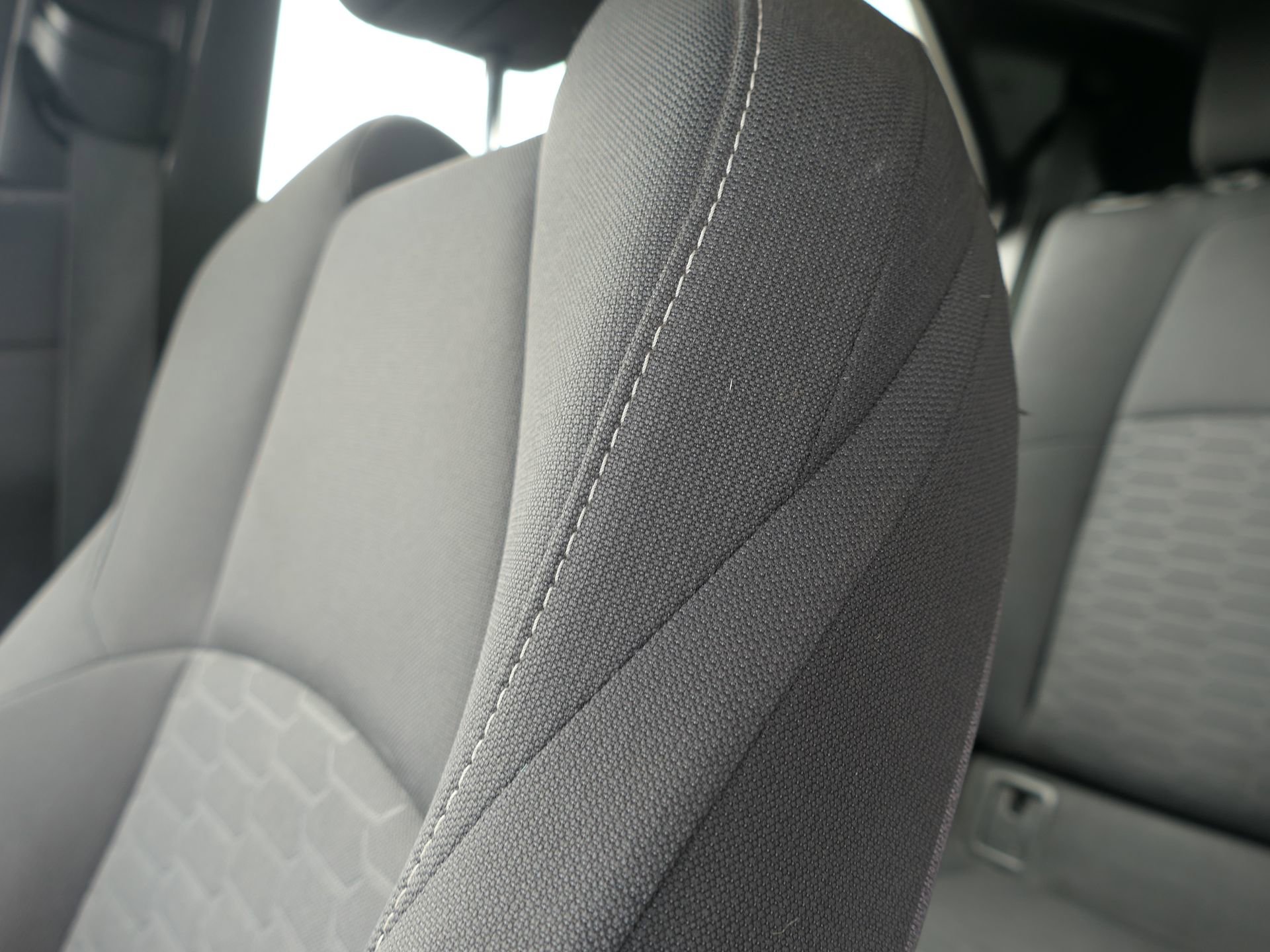 Used 2022 Toyota Corolla SE w/ Carpet Mat Package (TMS) FWD image 13