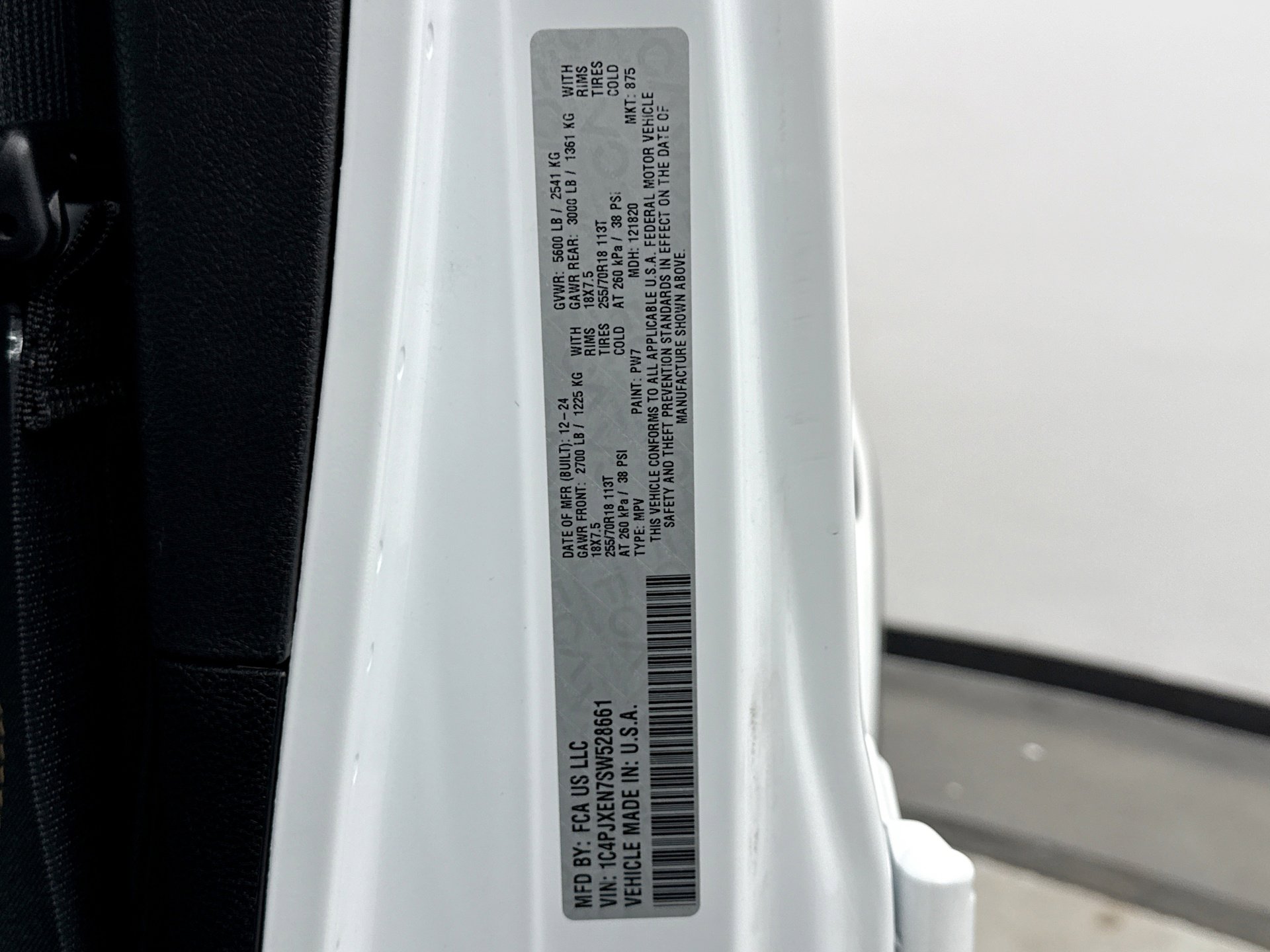 Used 2025 Jeep Wrangler Unlimited Sahara image 12