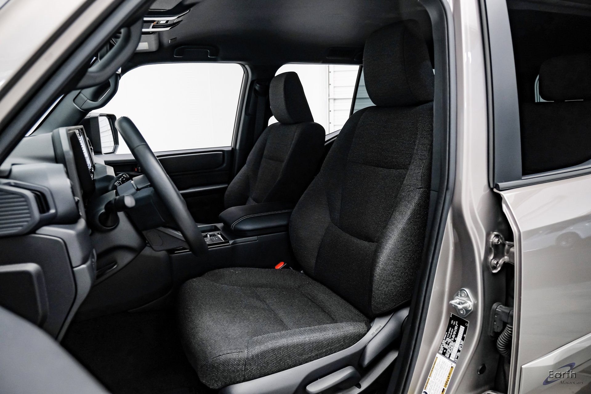 Used 2024 Toyota Land Cruiser image 35