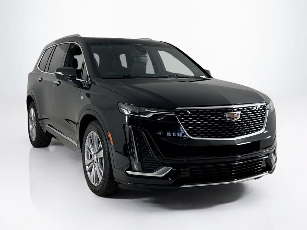 Used 2024 Cadillac XT6 Premium Luxury FWD image 7