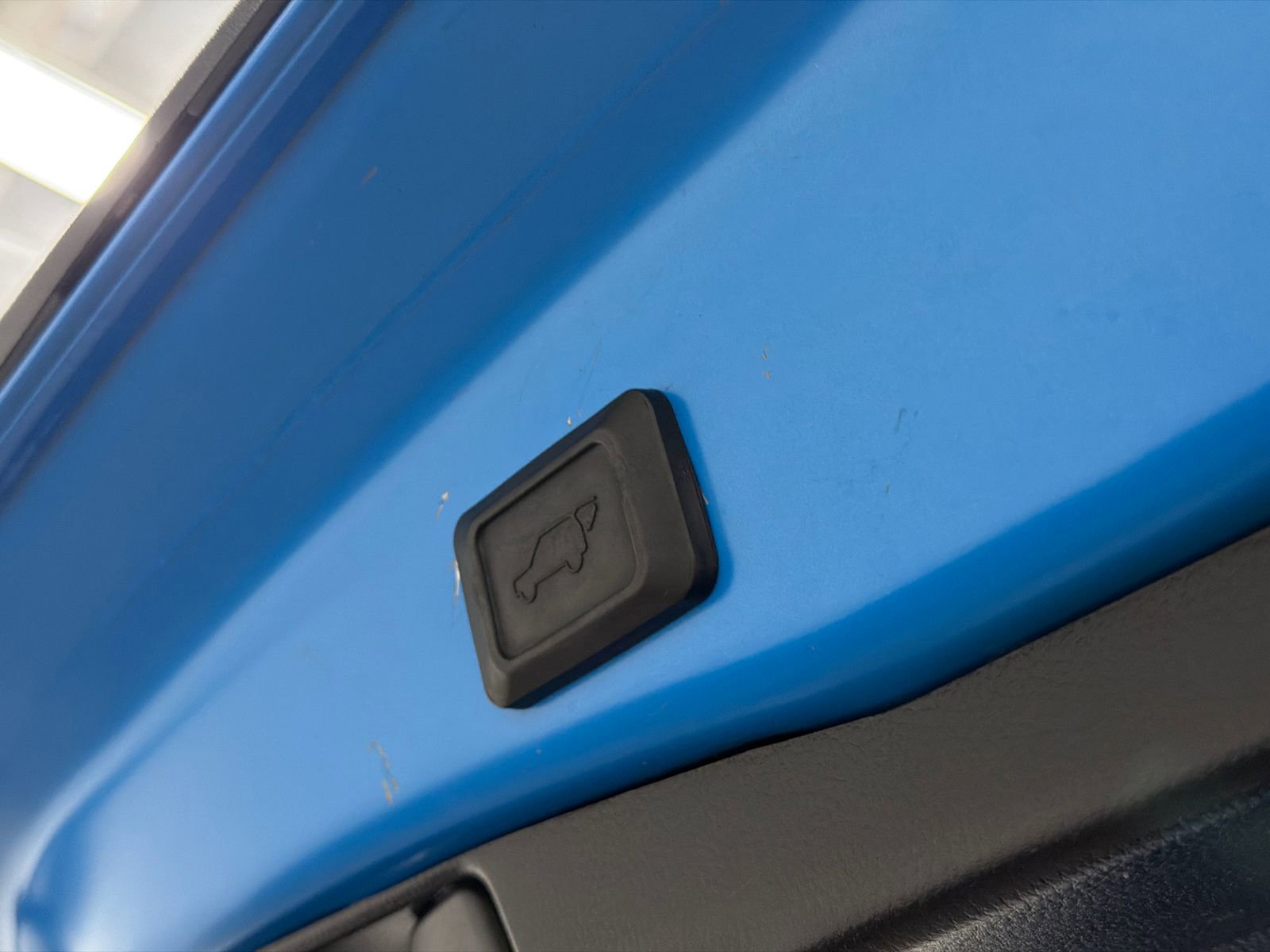 Used 2019 Toyota RAV4 Adventure w/ Cold Weather Package image 9