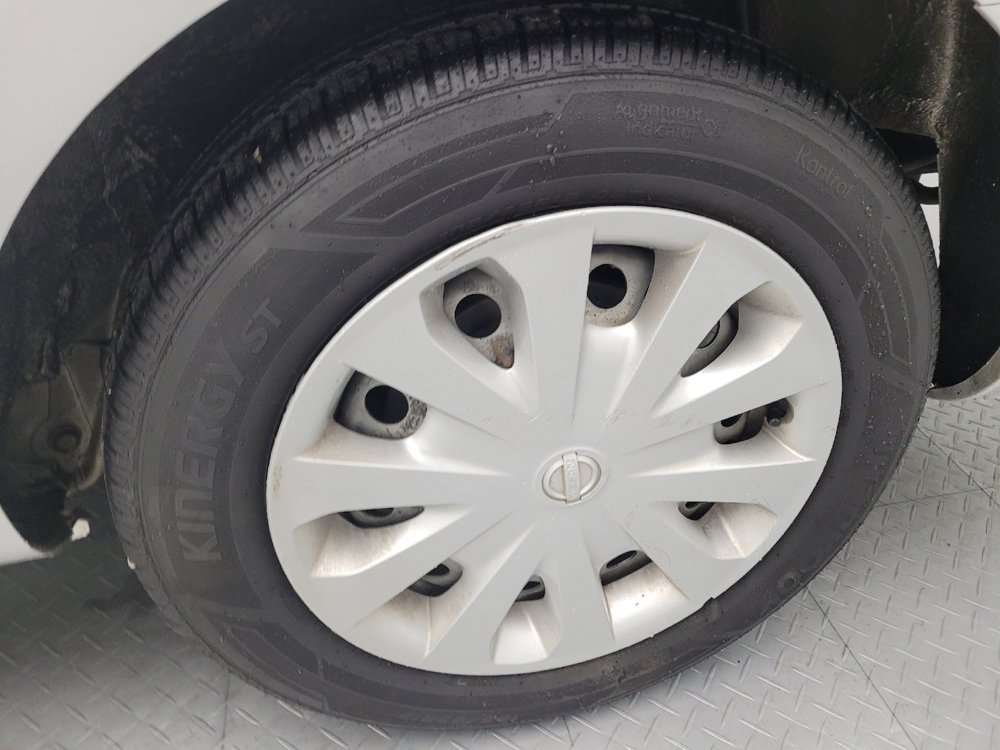 Used 2018 Nissan Versa S Plus FWD image 31