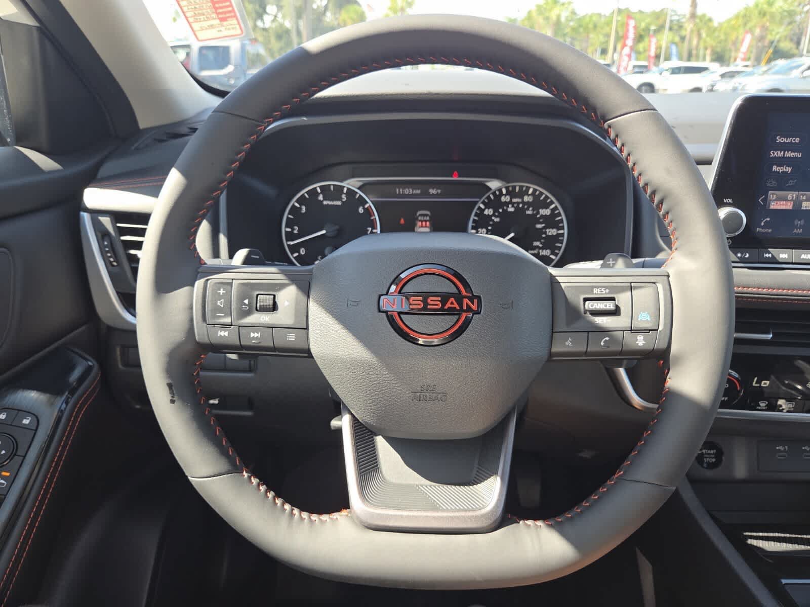 Used 2025 Nissan Rogue SV AWD/4WD image 8